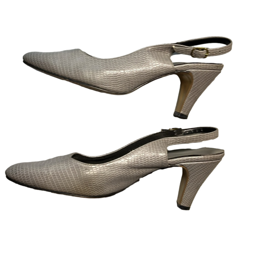 Vintage Gray crocodile like slingbacks size 8 medium